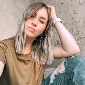 Meet your Posher, Anna